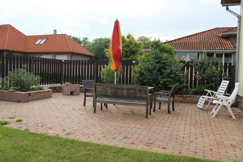 Marta Apartman Balatonalmádi Exterior foto